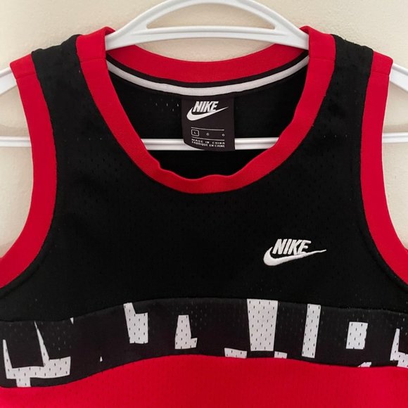 Nike Jersey Youth size 14/16 (LRG) - Picture 1 of 4